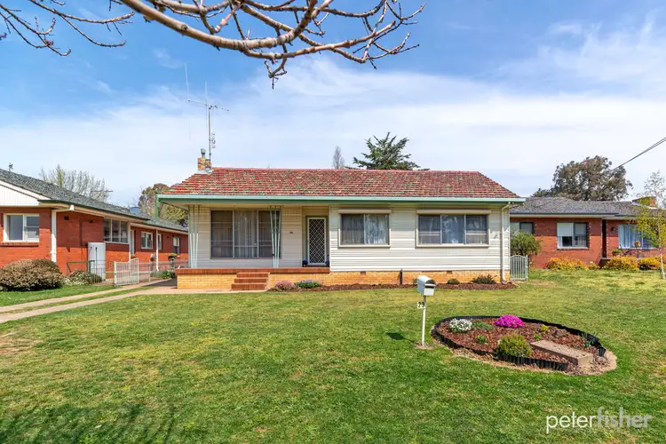 23 Racecourse Road, Orange NSW 2800