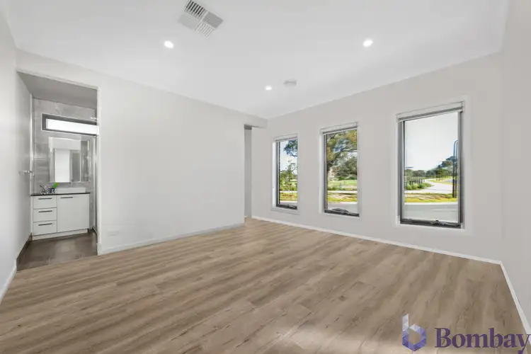 Sixth view of Homely house listing, 2 Hidden Close, Mickleham VIC 3064