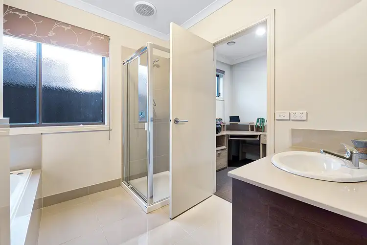 Fifth view of Homely house listing, 46 Datura Avenue, Cranbourne North VIC 3977