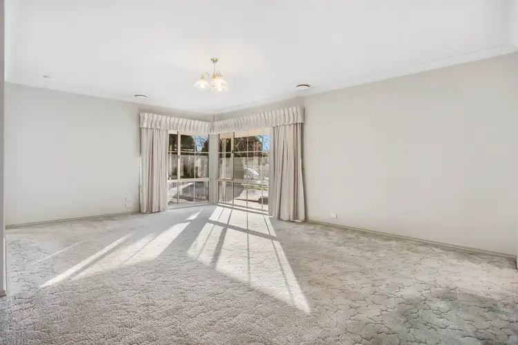 Third view of Homely house listing, 2 Kerferd Court, Wodonga VIC 3690