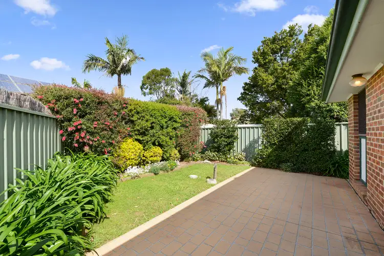 2/2 Yarra Burra Street, Gymea Bay NSW 2227