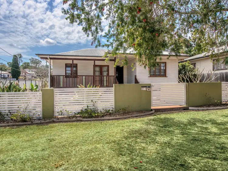 10 Taylor Street, Eastern Heights QLD 4305