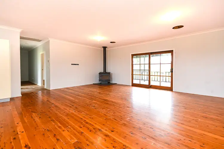 Fifth view of Homely house listing, 107 Robinson Road, Leeton NSW 2705