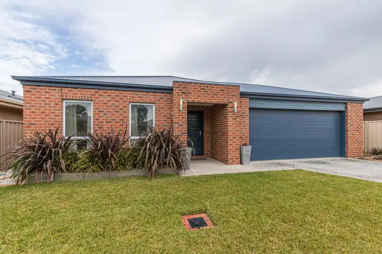 Main view of Homely house listing, 4 Matthews Court, Horsham VIC 3400