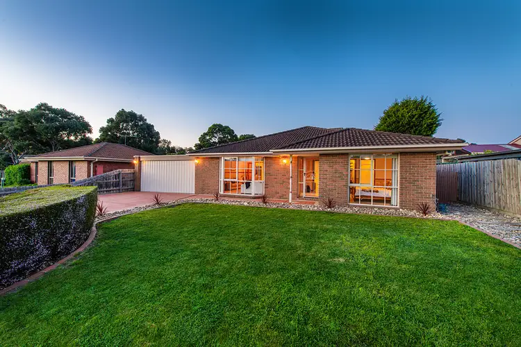 4 Taldra Drive, Ferntree Gully VIC 3156
