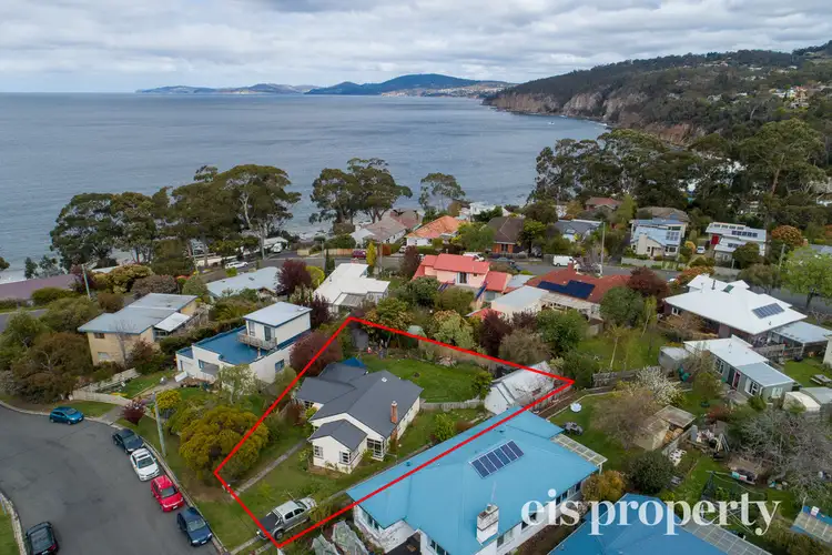 27 Taroona Crescent, Taroona TAS 7053