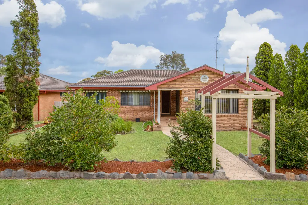 Main view of Homely house listing, 11 Burnham Close, Thornton NSW 2322