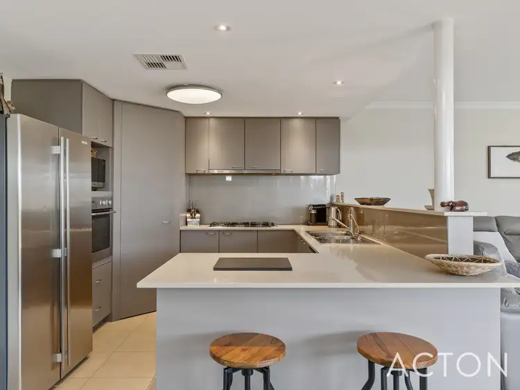 Second view of Homely house listing, 9 Adelfia Rise, Yangebup WA 6164