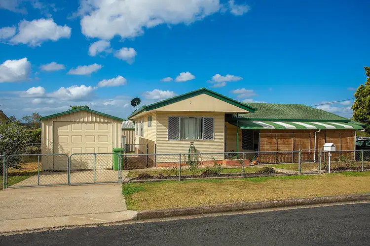 1 Teresa St, Southside QLD 4570