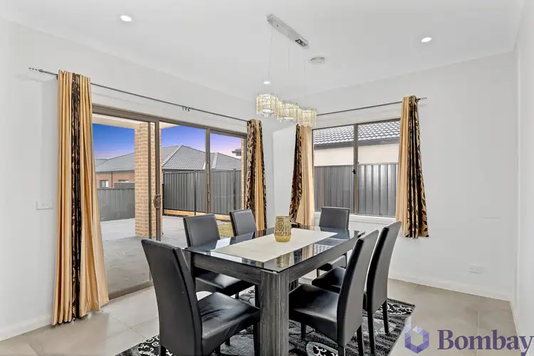 Fifth view of Homely house listing, 17 Kangaroo Road, Craigieburn VIC 3064