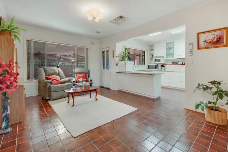 Fifth view of Homely house listing, 1 Primrose Way, Wodonga VIC 3690