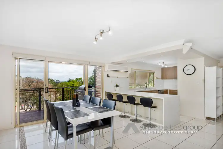21 Valerie Close, Edens Landing QLD 4207