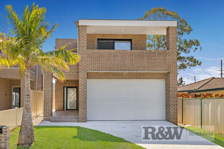 1 BEECHWOOD PLACE, Bass Hill NSW 2197