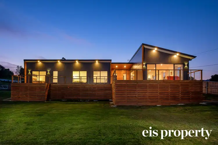 15 McKay Street, Dover TAS 7117