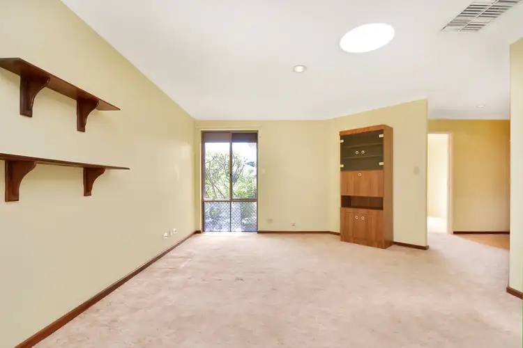Sixth view of Homely unit listing, 7 Scaphella Avenue, Mullaloo WA 6027