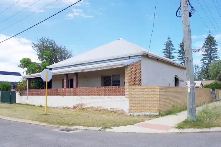 187 Augustus Street, Beachlands WA 6530