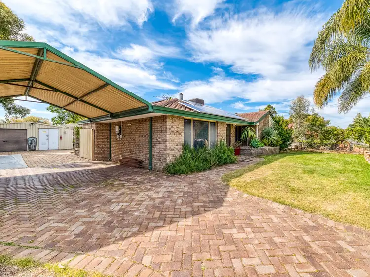 Second view of Homely house listing, 6 Little Lake Rise, South Lake WA 6164