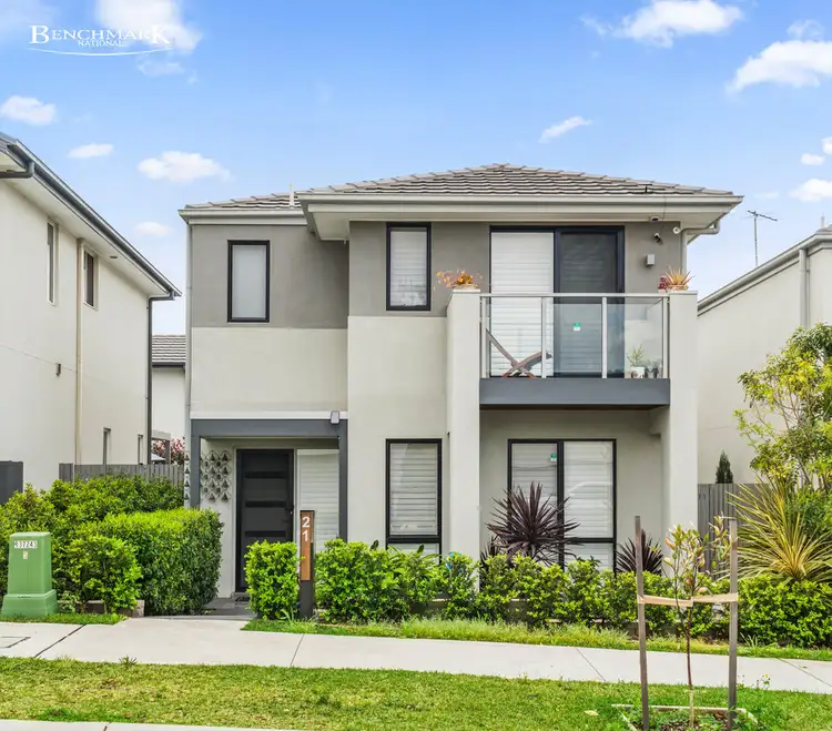 21 Mooney Avenue, Moorebank NSW 2170