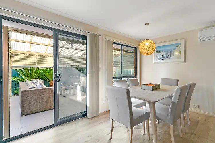 Sixth view of Homely house listing, 2 Sally Court, Hallett Cove SA 5158