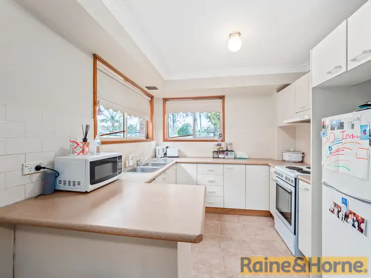 Second view of Homely townhouse listing, 4 /11 Michelle Place, Marayong NSW 2148