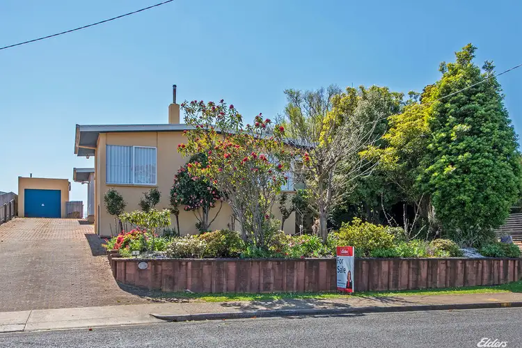 6 Futuna Avenue, Park Grove TAS 7320