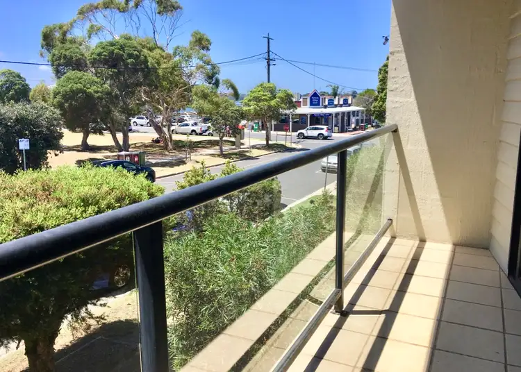 Main view of Homely unit listing, UNIT 7/9 KURNAI AVENUE, Metung VIC 3904