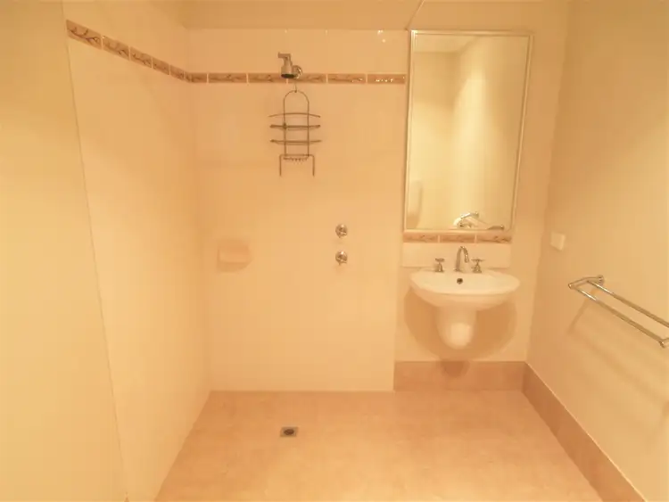 Sixth view of Homely unit listing, 11/2 Heavenly Court, Australind WA 6233