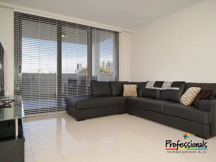 Fifth view of Homely apartment listing, 3/262 Lord Street, Highgate WA 6003