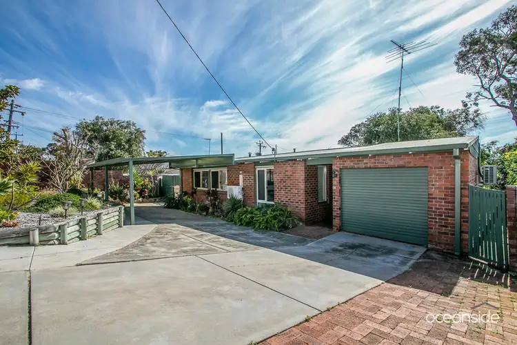 17 Coorong Place, Kallaroo WA 6025