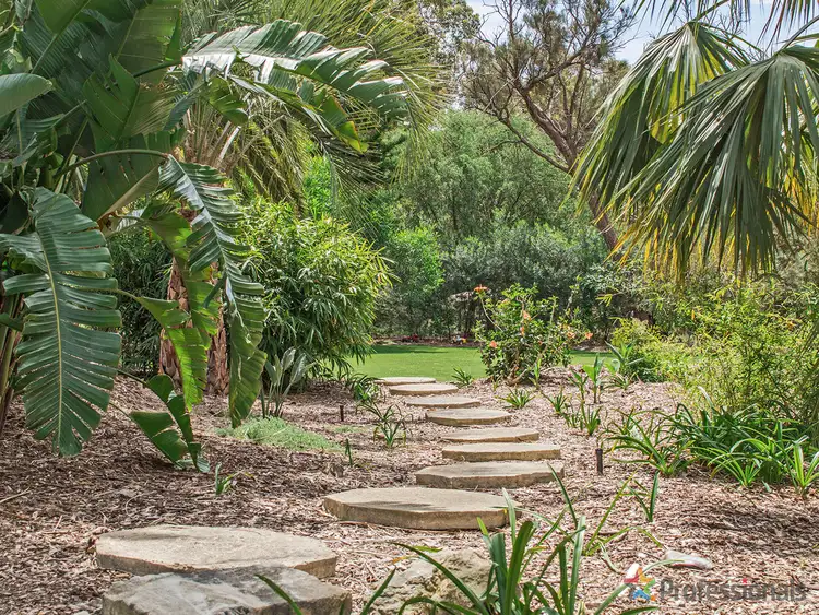 3 Weaver Lane, Wellard WA 6170