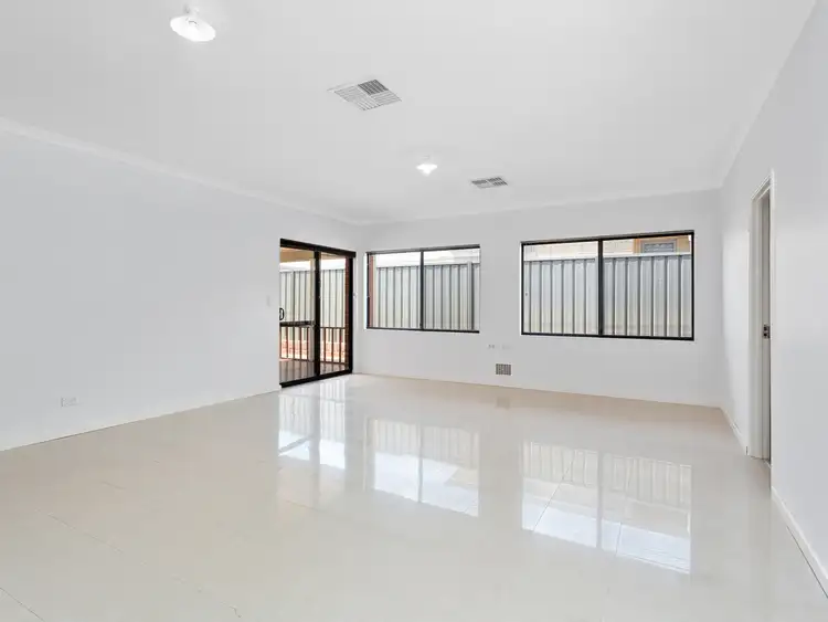 Fourth view of Homely house listing, 2/119 Manning Road, Manning WA 6152