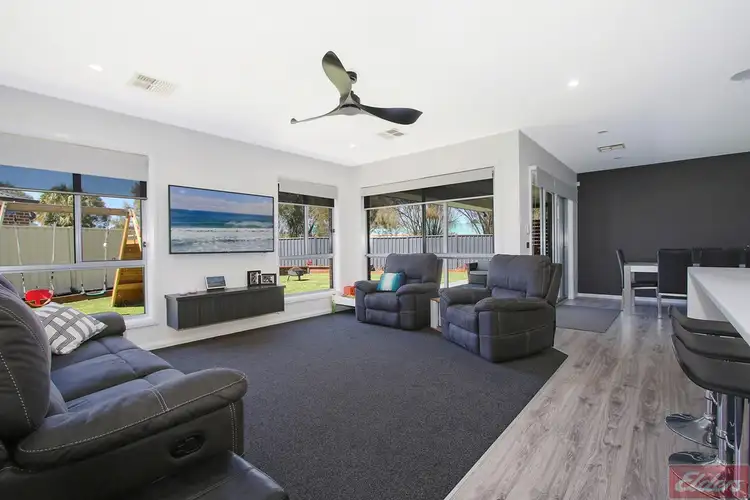 Fifth view of Homely house listing, 15 Parsons Crescent, Yarrawonga VIC 3730