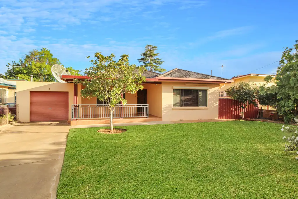 Main view of Homely house listing, 5 McInnes Street, Griffith NSW 2680