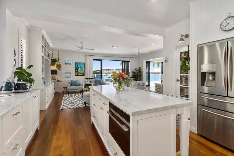 Sixth view of Homely house listing, 20 King James Court, Sovereign Islands QLD 4216