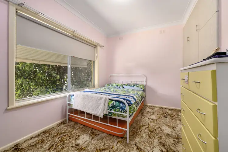 Sixth view of Homely house listing, 6 Mirabelle Court, Wodonga VIC 3690