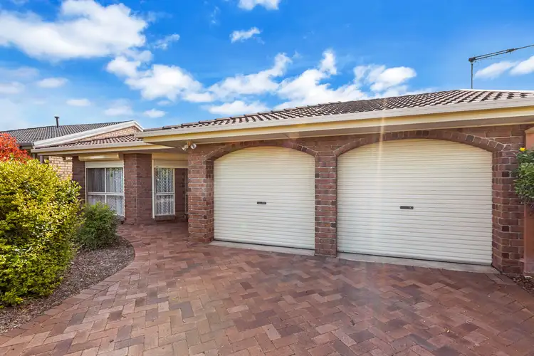 19 Coonawarra Close, Woodcroft SA 5162