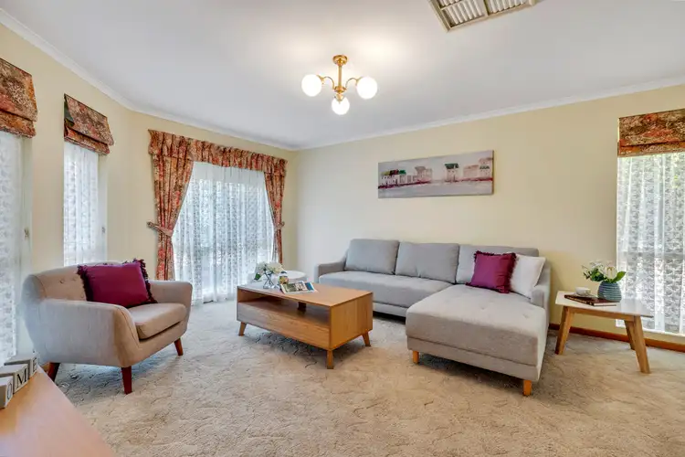 Fifth view of Homely house listing, 19 Coonawarra Close, Woodcroft SA 5162