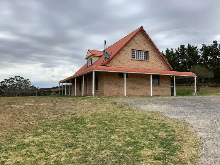 989 Crookwell Road 'Lakeview'