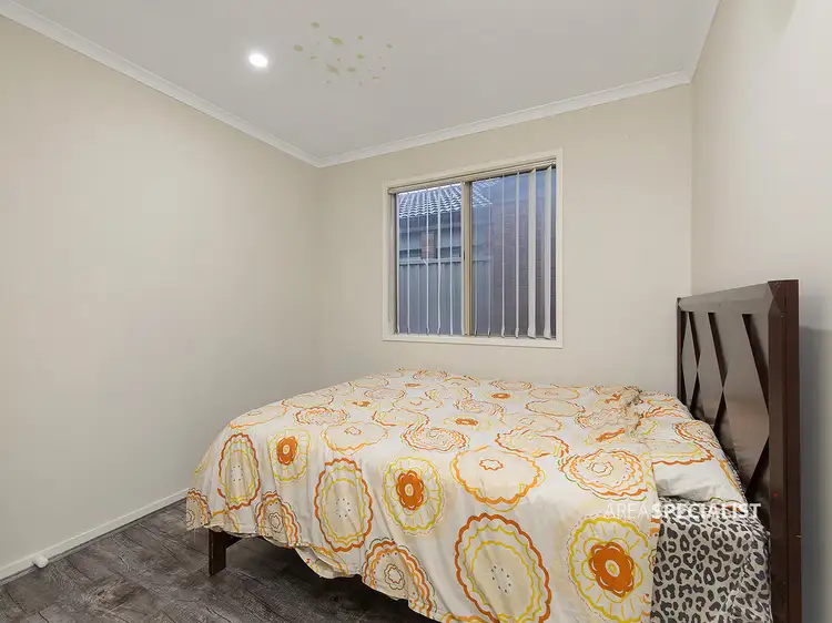 Seventh view of Homely house listing, 54 Greenaway Terrace, Cranbourne East VIC 3977