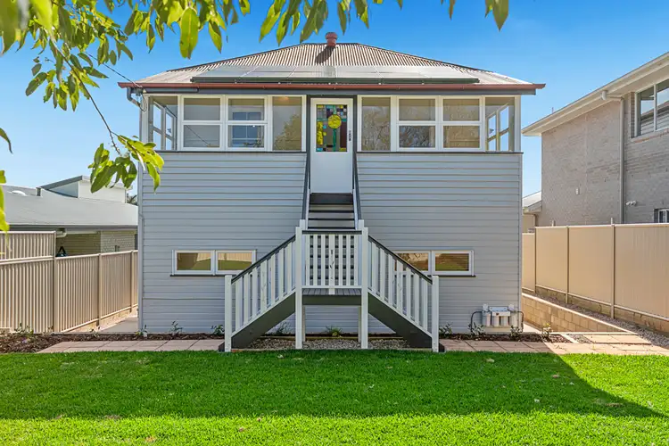90 Marlborough Road, Wellington Point QLD 4160