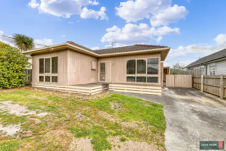 25 High Street, Moe VIC 3825