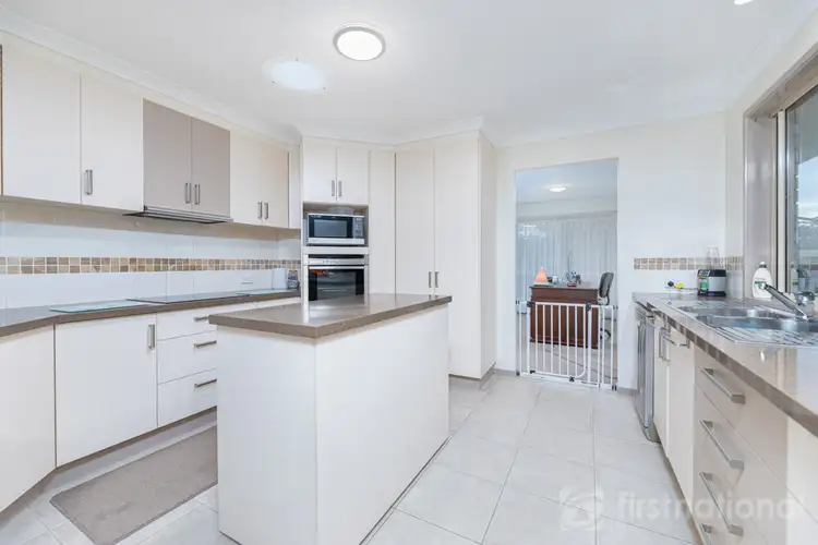16 Usher Boulevard, Beerwah QLD 4519