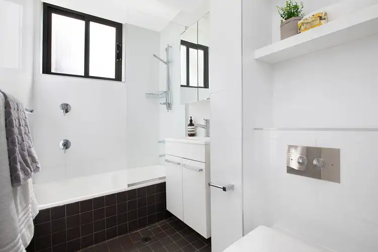 Sixth view of Homely apartment listing, 44/16 Boronia Street, Kensington NSW 2033
