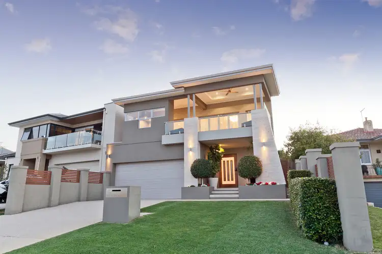 35A Williams Road, Melville WA 6156