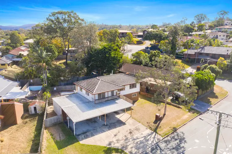 3 Hobbs Street, Everton Hills QLD 4053