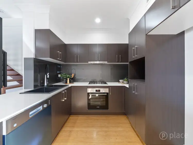 Fifth view of Homely townhouse listing, 2/106 Ridge Street, Northgate QLD 4013