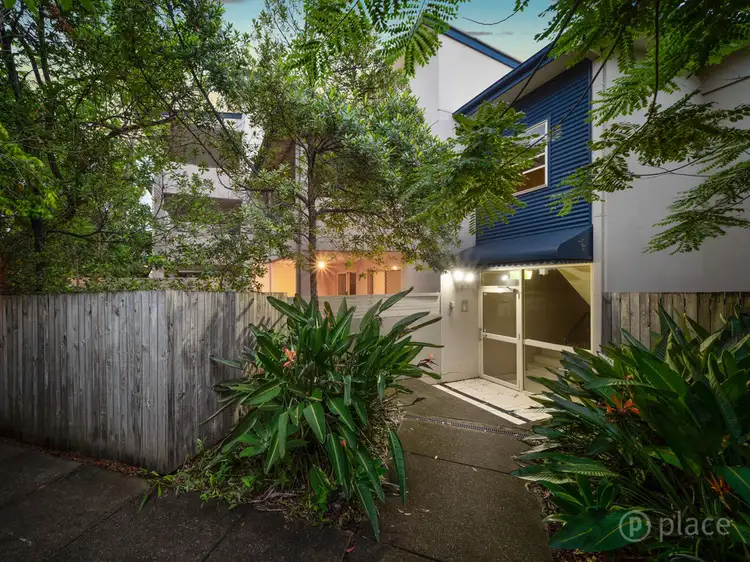 U3/4 Bonney Avenue, Clayfield QLD 4011