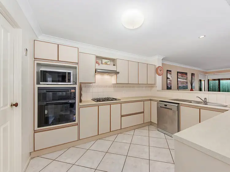 Fifth view of Homely house listing, 8 Jackson Street, Eastern Heights QLD 4305