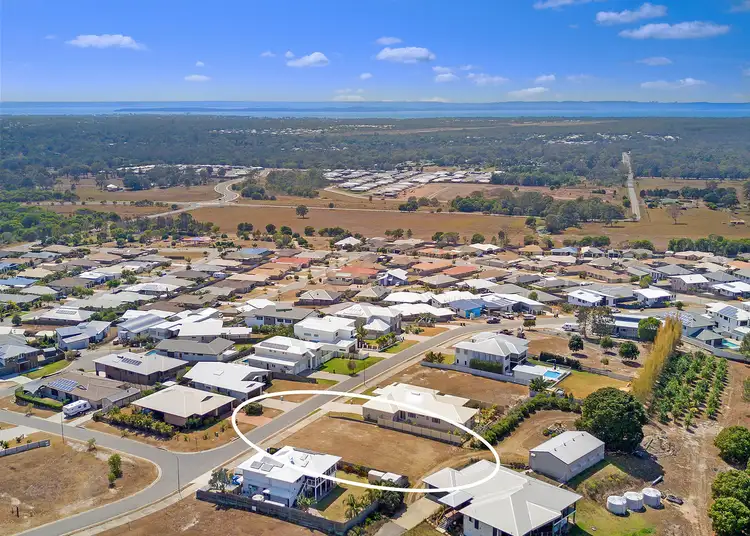 48 Sandy View Drive, Nikenbah QLD 4655