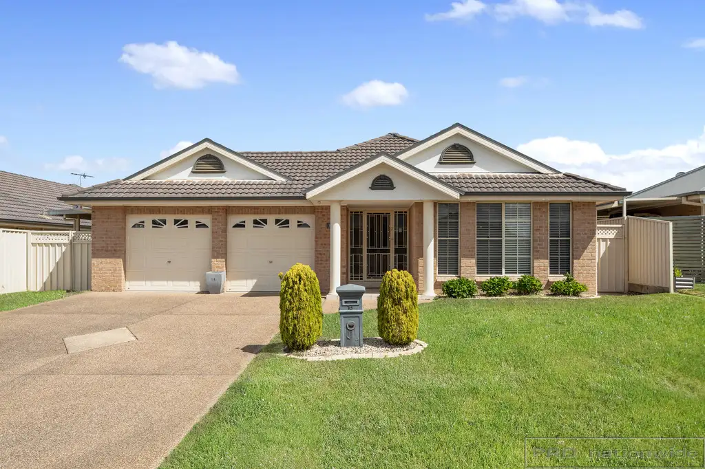 Main view of Homely house listing, 16 Streeton Drive, Metford NSW 2323